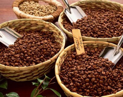 Giá cà phê vượt mốc 38.000đ/kg